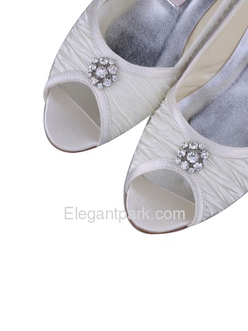 bata shoes complaint number