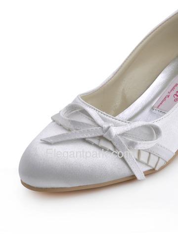 Elegantpark White Closed Toe Chunky Heel Satin Shoes (EL-032)