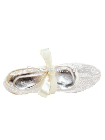 HC1702 White Almond Toe Mid Heel Lace Bridal Wedding Party Shoes (HC1702)